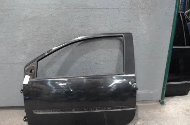 Porte avant gauche Renault TWINGO II (CN0_) 1.6 rs (cn0n, cn0r, cn0s) (2008-2014) occasion