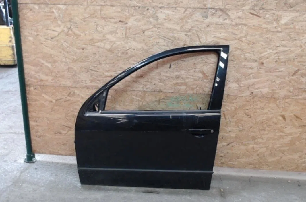Porte avant gauche SKODA FABIA 1  FABIA 1 PHASE 2 BREAK occasion