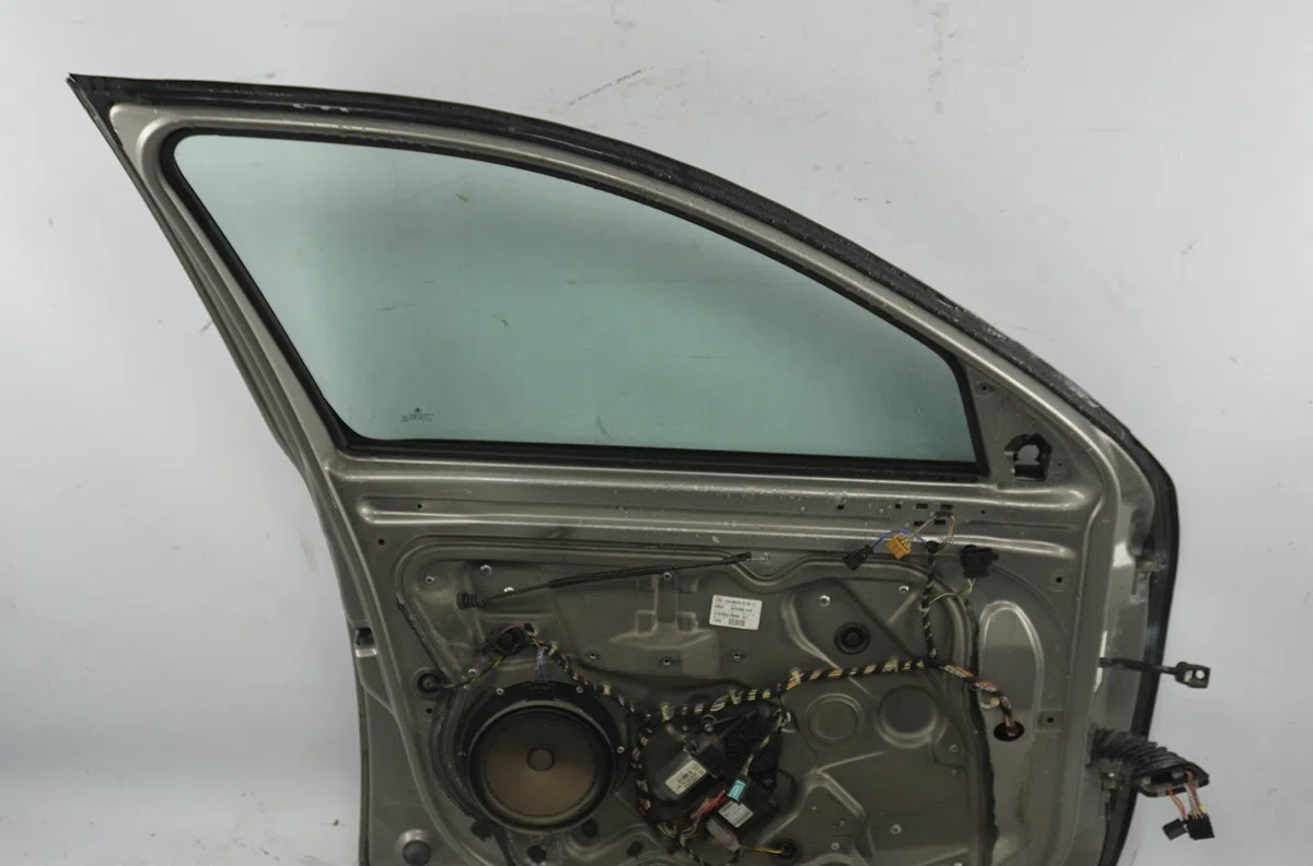 Porte avant gauche Skoda OCTAVIA II Combi (1Z5) 1.9 tdi 4x4 (2004-2010) occasion