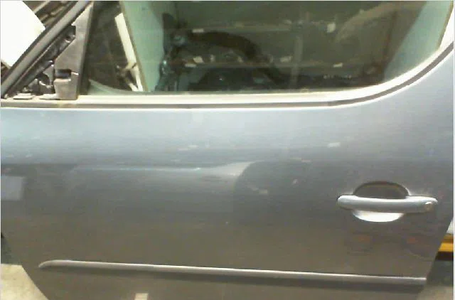 Porte avant gauche Skoda ROOMSTER (5J7) 1.2 tsi (2010-2015) occasion