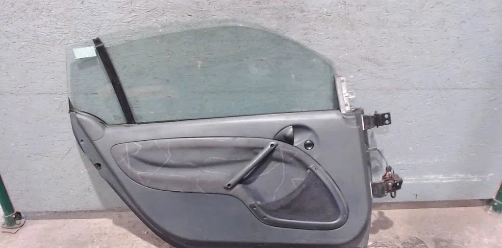 Porte avant gauche Smart FORTWO Cabrio (450) 0.7 (450.452) (2004-2007) occasion