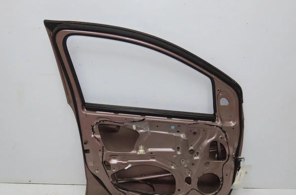 Porte avant gauche Suzuki ALTO VII (GF) 1.0 (amf310) (2009) occasion