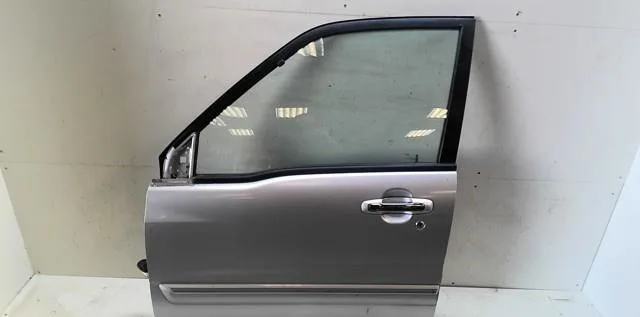 Porte avant gauche Suzuki GRAND VITARA I (FT, HT) 2.0 hdi 110 16v 4x4 (sq 420d) (2001-2005) occasion