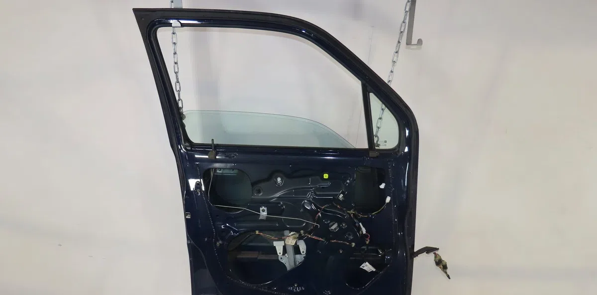 Porte avant gauche Suzuki WAGON R 3-5 portes (MM) 1.2 (rb 412) (2005-2008) occasion