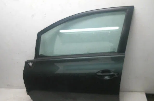 Porte avant gauche Toyota AURIS (_E15_) 1.4 d-4d (nde150_) (2007-2012) 3 portes occasion