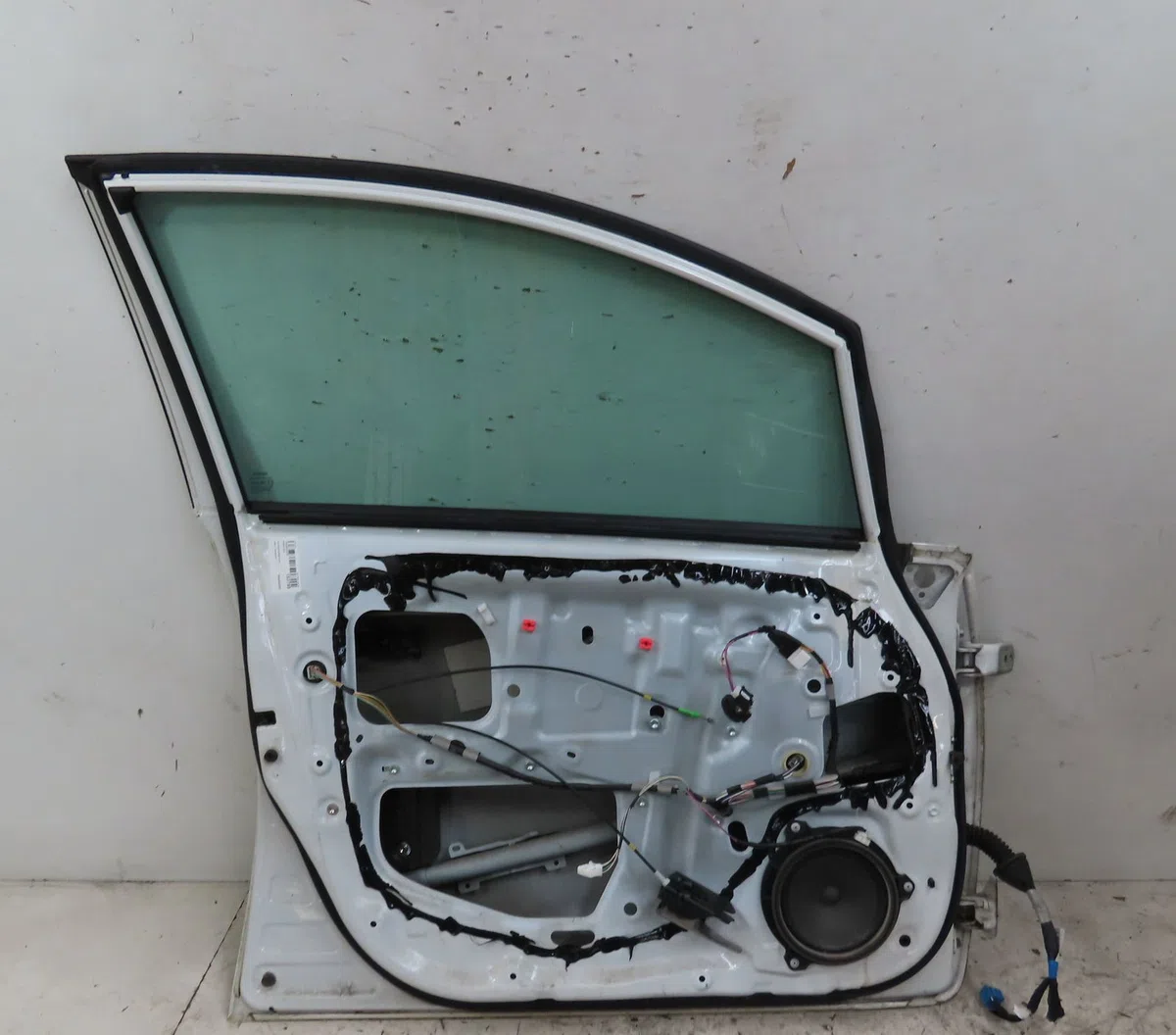 Porte avant gauche Toyota AURIS (_E15_) 1.8 hybrid (zwe150_) (2010-2012) occasion