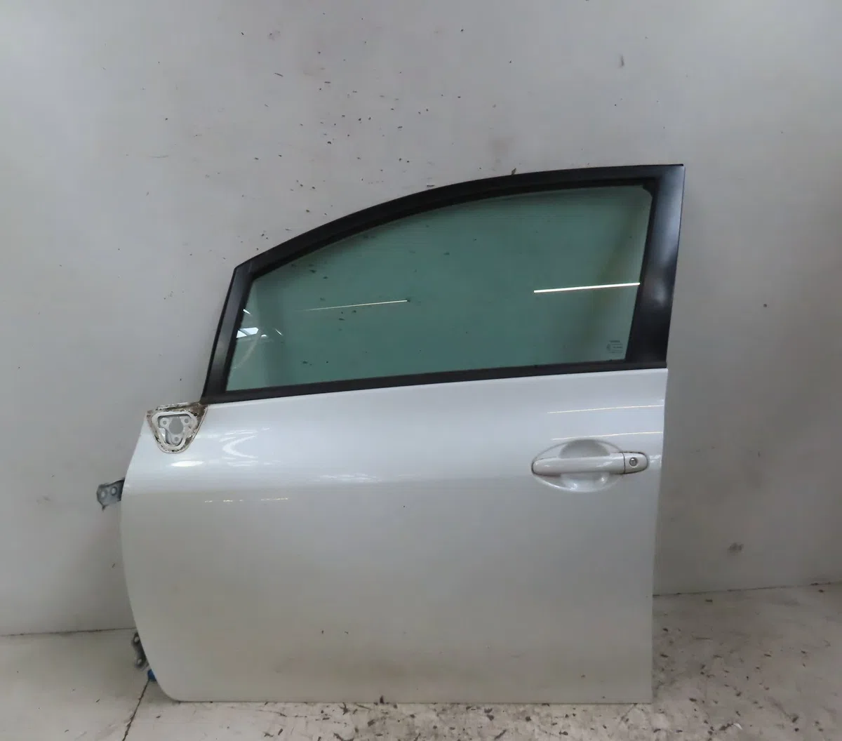 Porte avant gauche Toyota AURIS (_E15_) 1.8 hybrid (zwe150_) (2010-2012) occasion