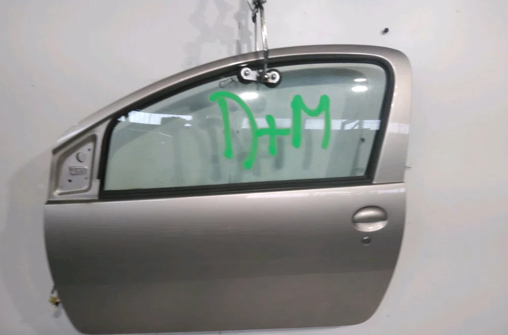 Porte avant gauche Toyota AYGO (_B1_) 1.4 hdi (wnb10_) (2005-2010) occasion