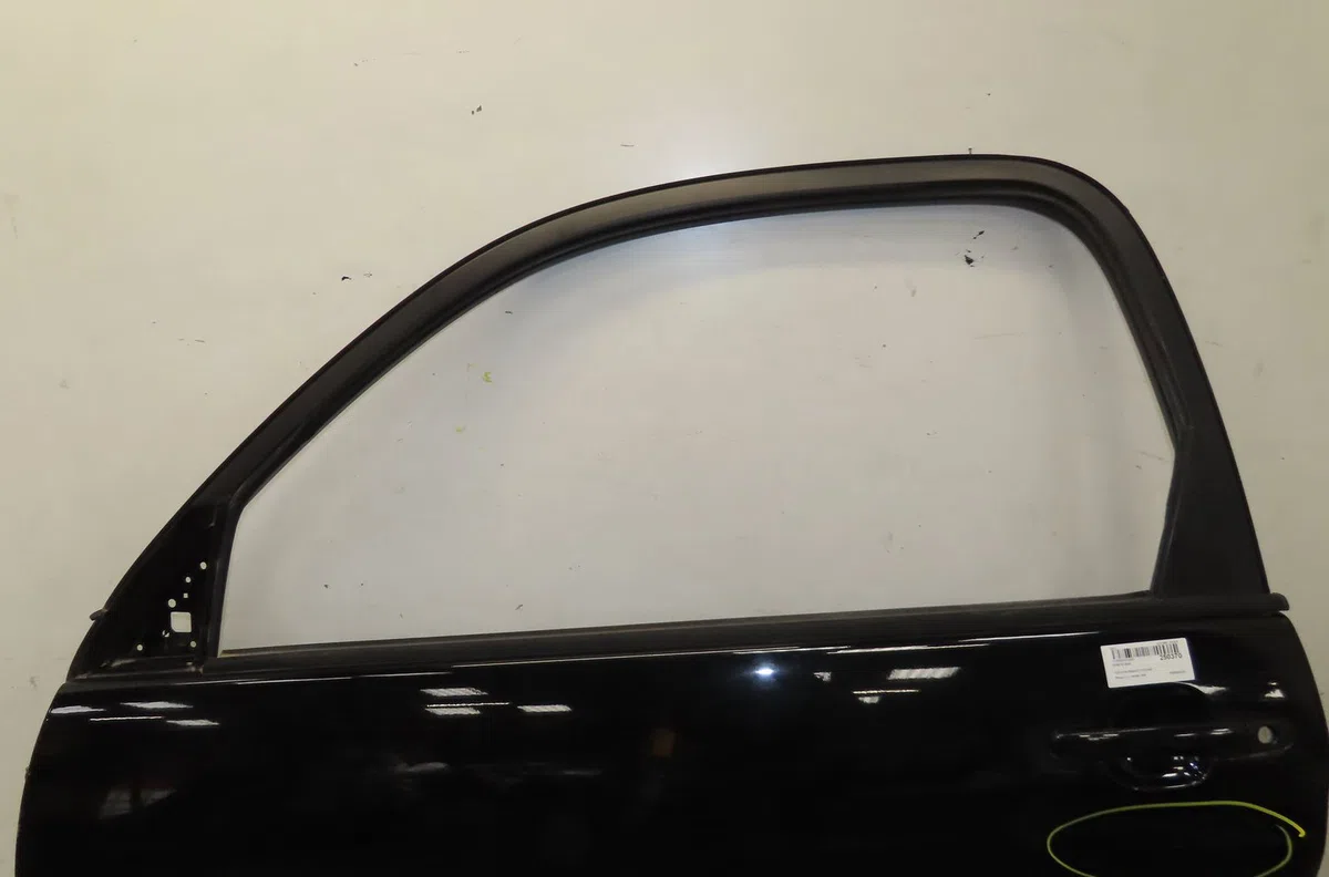 Porte avant gauche Toyota RAV 4 II (_A2_) 2.0 d 4wd (cla20_, cla21_) (2001-2005) occasion
