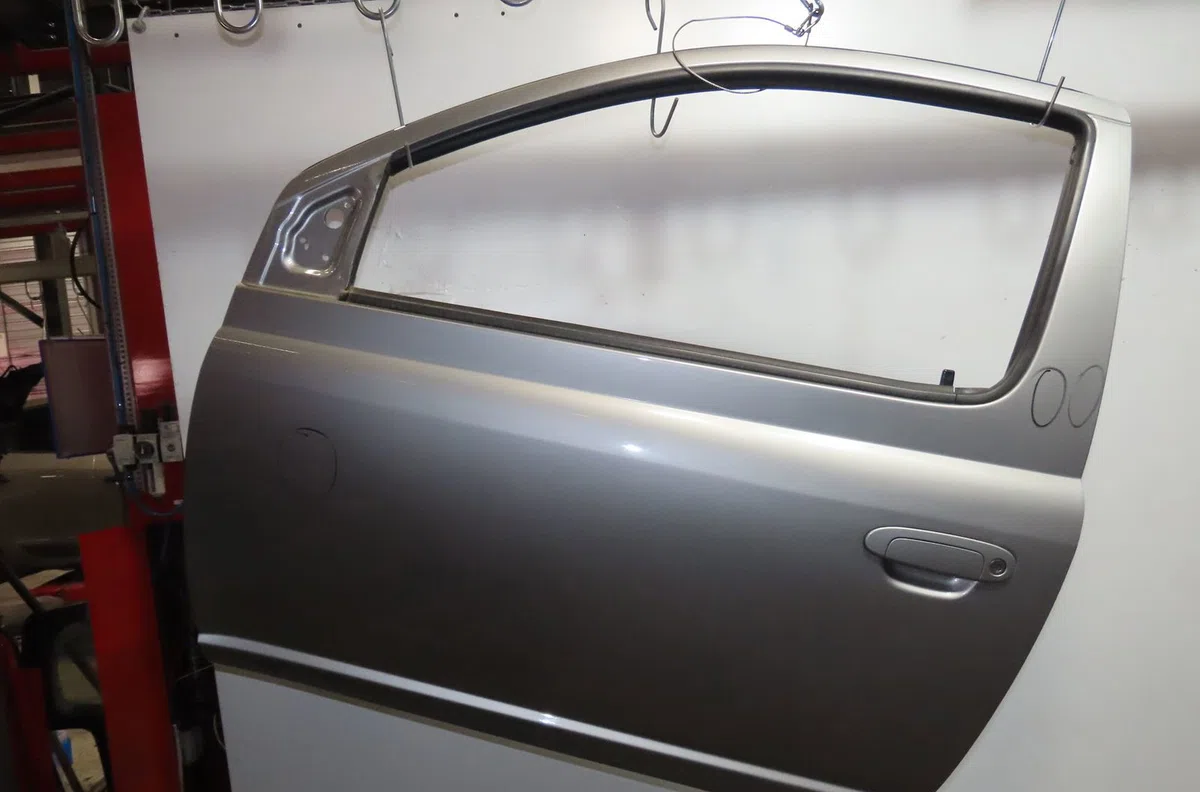 Porte avant gauche Toyota YARIS (_P1_) 1.0 (scp10_) (1999-2005) occasion