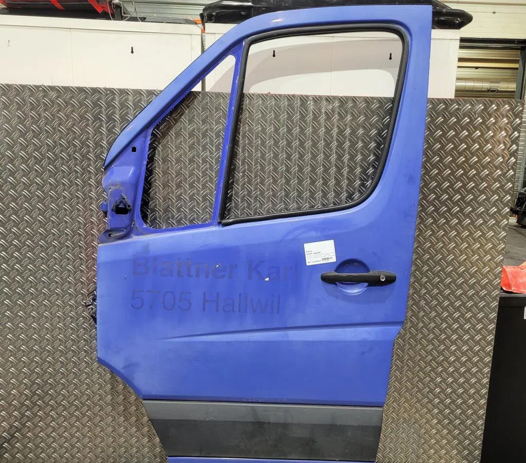 Porte avant gauche Volkswagen CRAFTER 30-50 Camionnette (2E_) 2.5 tdi (2006-2011) occasion