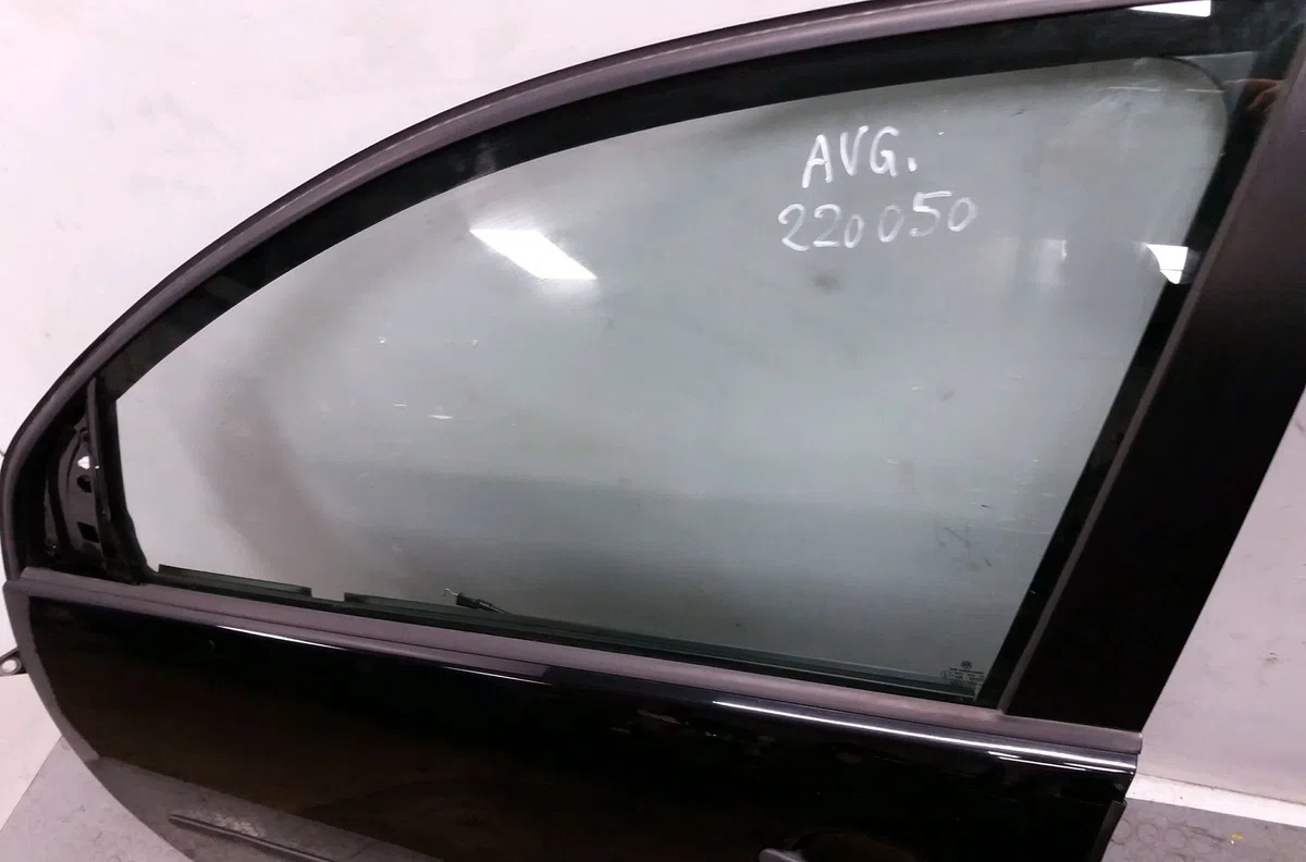Porte avant gauche Volkswagen GOLF V (1K1) 1.4 16v (2003-2006) occasion