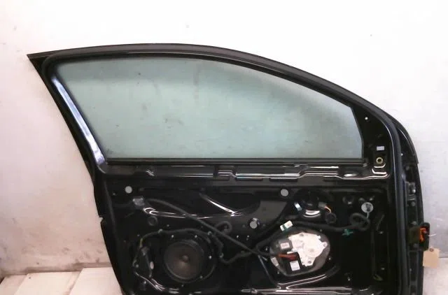 Porte avant gauche Volkswagen GOLF V (1K1) 2.0 tdi 16v 4motion (2004-2008) occasion