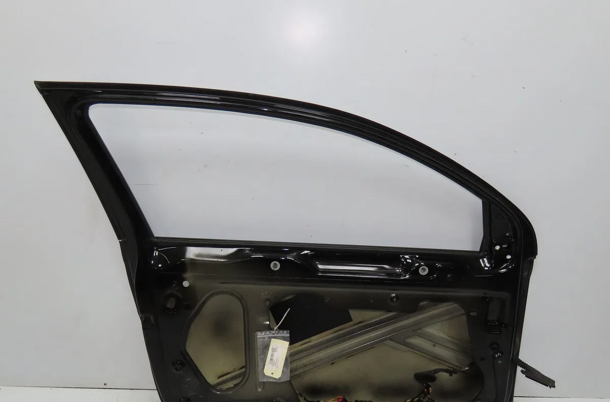 Porte avant gauche Volkswagen GOLF VI (5K1) 1.6 tdi (2009-2012) 5 portes occasion