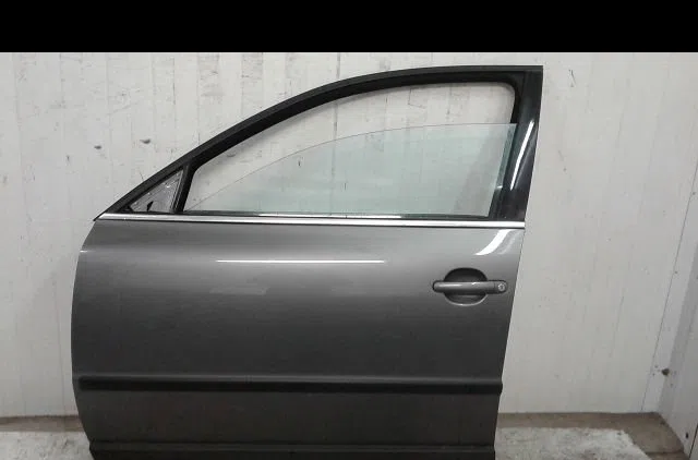 Porte avant gauche Volkswagen PASSAT B5.5 (3B3) 1.9 tdi (2000-2005) occasion