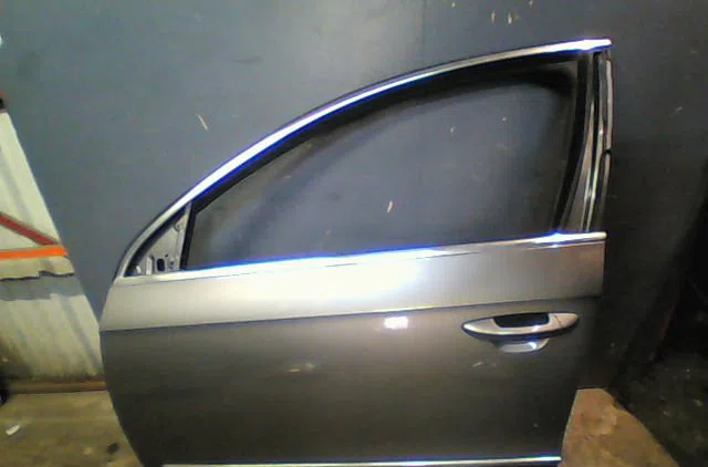 Porte avant gauche Volkswagen PASSAT B6 (3C2) 2.0 tdi 16v (2005-2010) occasion