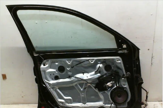 Porte avant gauche VOLKSWAGEN PASSAT IV  1.9 TDI 130ch occasion