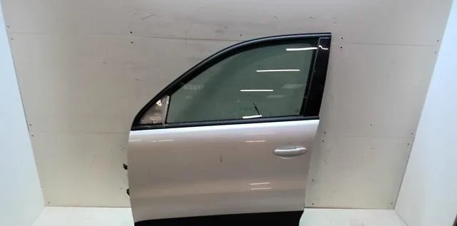 Porte avant gauche Volkswagen TIGUAN (5N_) 2.0 tdi (2008-2018) occasion