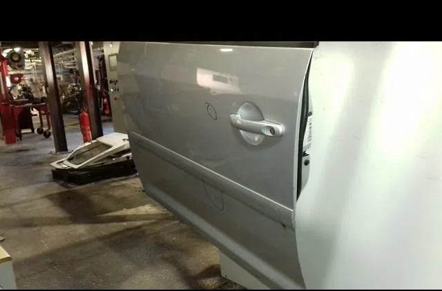 Porte avant gauche Volkswagen TOURAN (1T1, 1T2) 1.6 fsi (2003-2007) occasion
