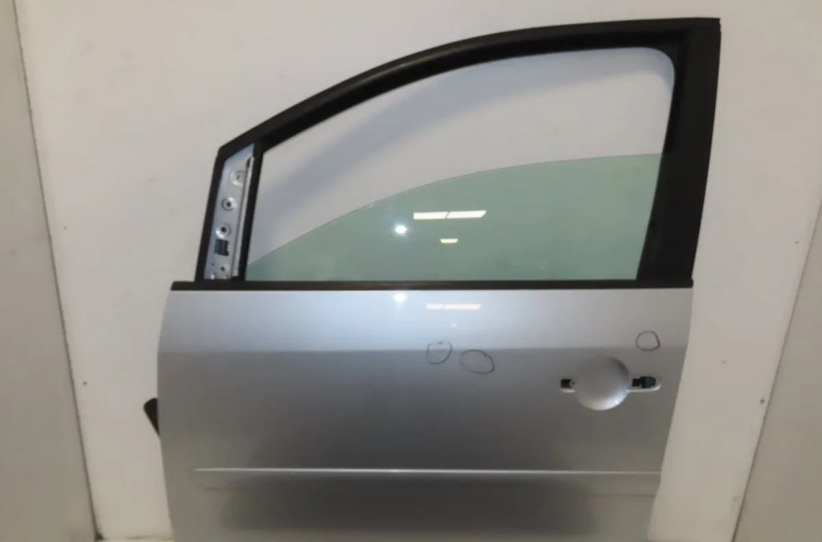 Porte avant gauche Volkswagen TOURAN (1T1, 1T2) 2.0 fsi (2003-2007) occasion