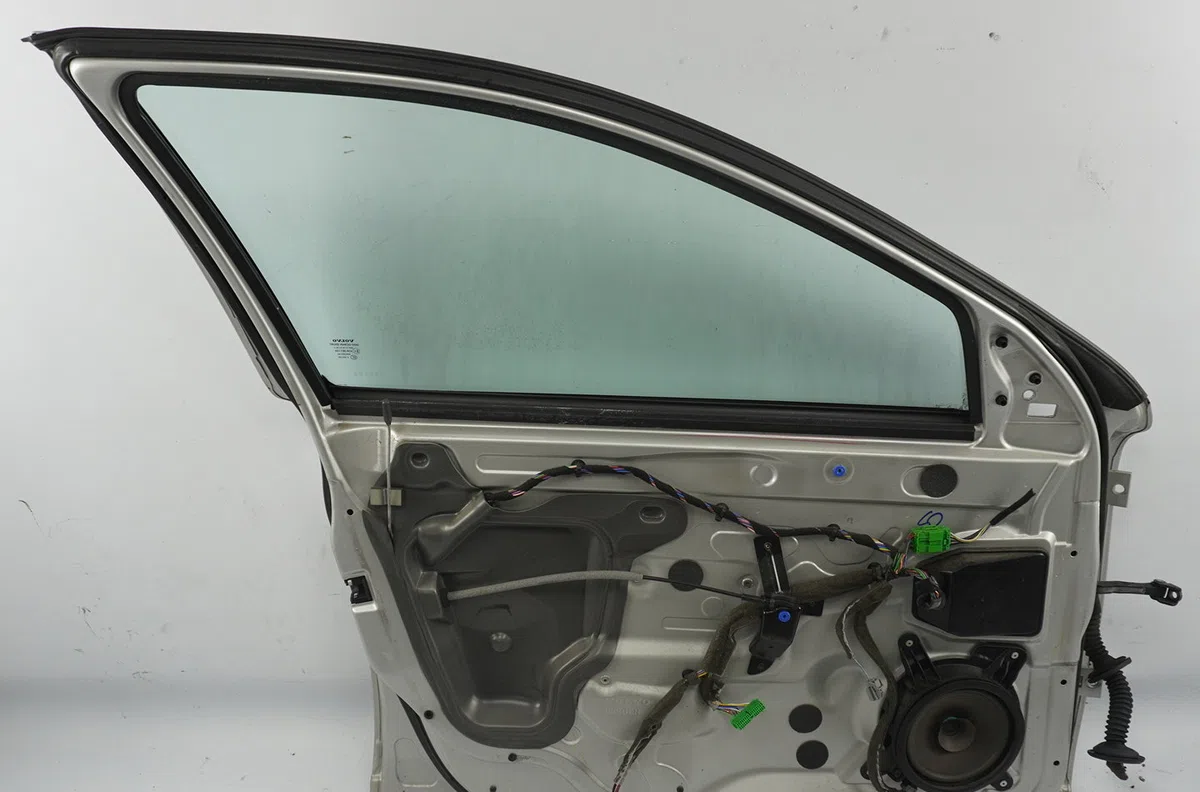 Porte avant gauche Volvo S60 I (384) 2.4 d (2001-2010) occasion