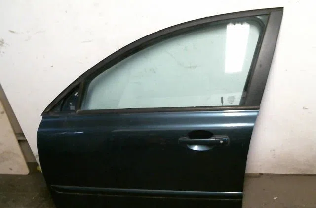 Porte avant gauche Volvo V50 (545) 1.6 d (2005-2011) 5 portes occasion