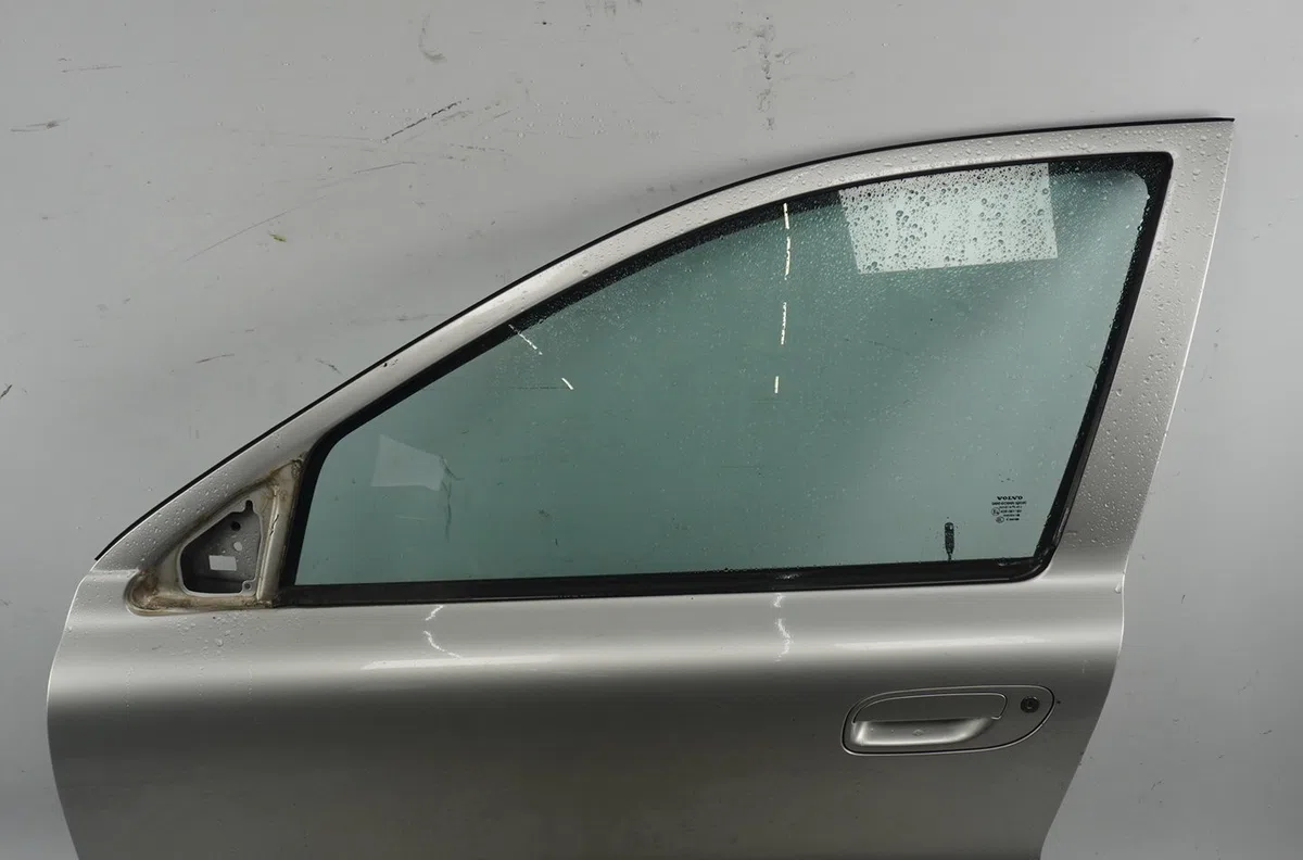 Porte avant gauche Volvo V70 II (285) D5 awd (2002-2007) occasion