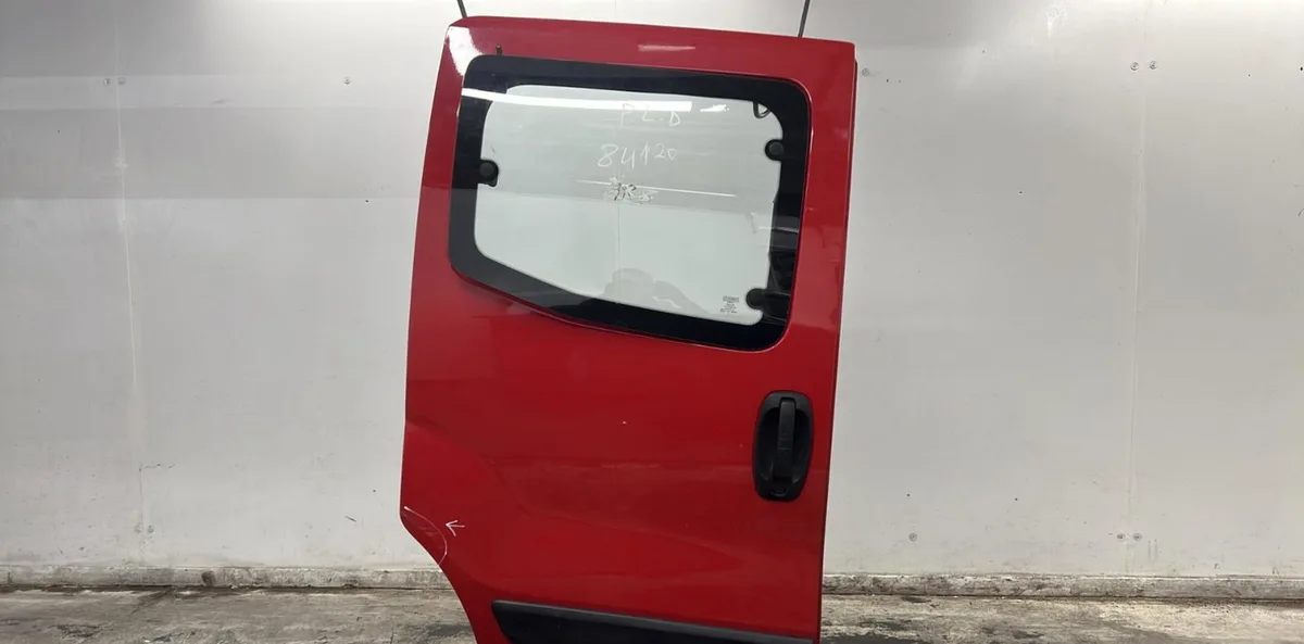 Porte coulissante d FIAT FIORINO 3 PHASE 1 occasion