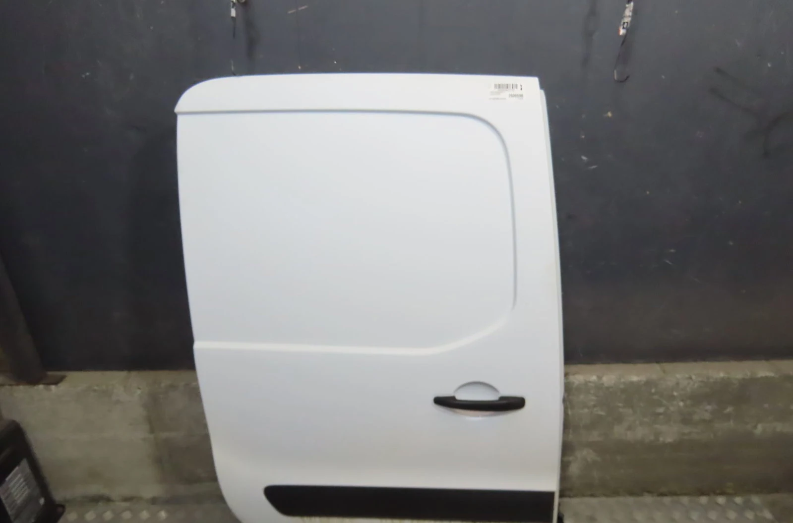 Porte coulissante d Ford C-MAX II (DXA-CB7, DXA-CEU) 1.6 tdci (2010-2019) 5 portes occasion