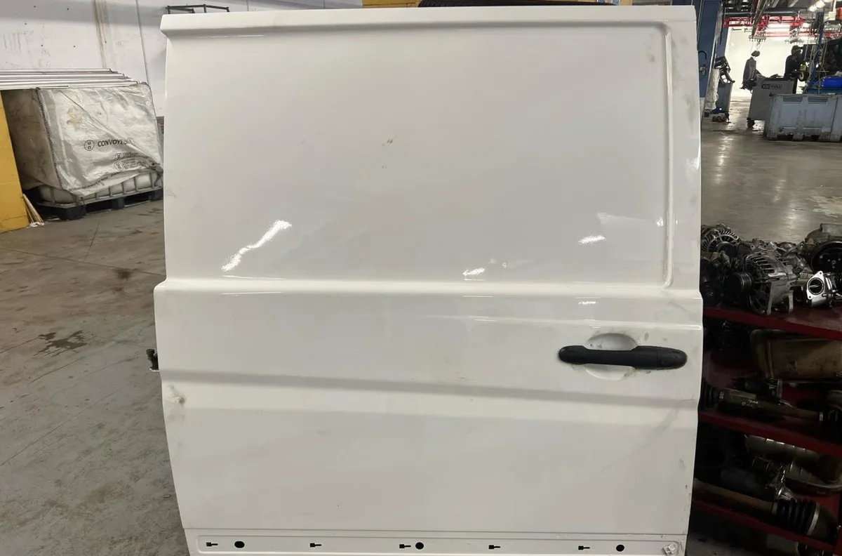 Porte coulissante d MERCEDES VITO 639 PHASE 1 occasion