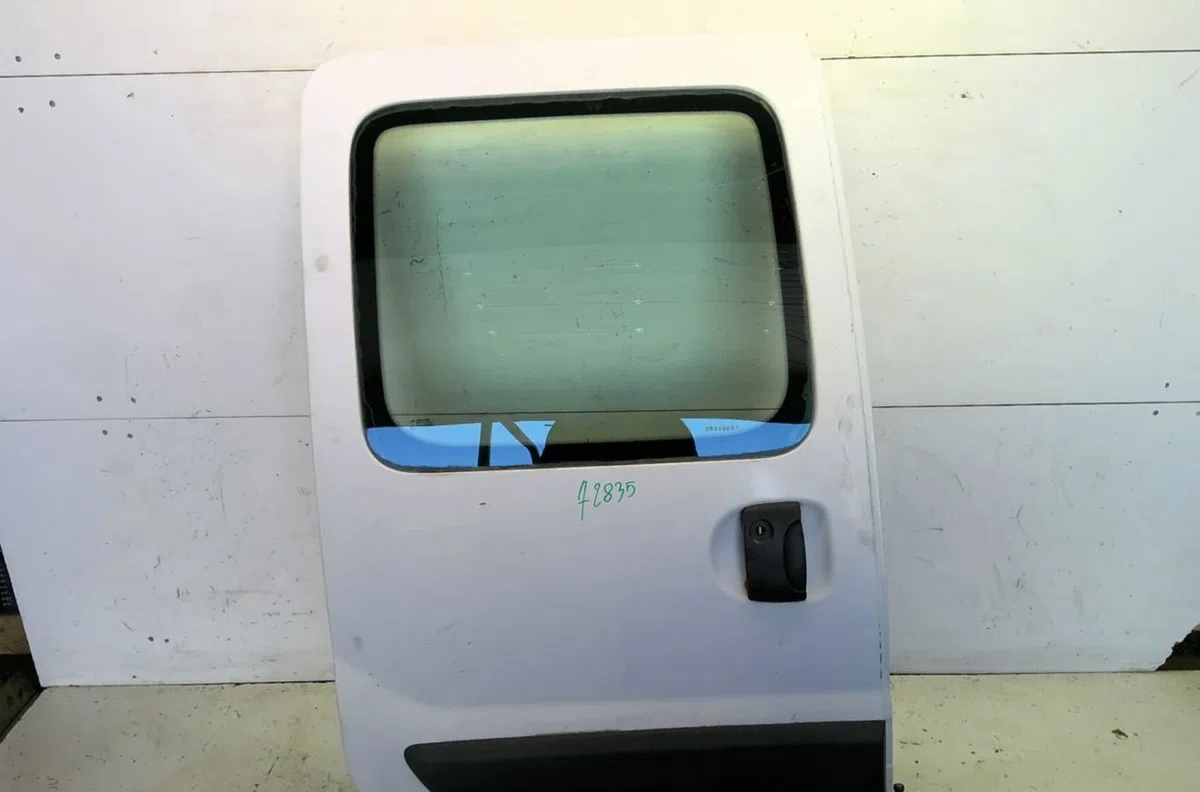 Porte coulissante d Renault KANGOO Express (FC0-1_) D 65 1.9 (fc0e, fc02, fc0j, fc0n) (1997) 4 portes occasion