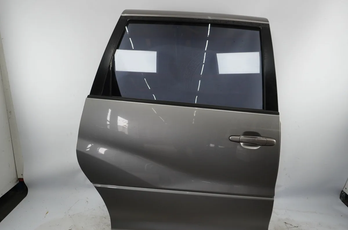 Porte coulissante d Toyota PREVIA II (_R3_) 2.0 d-4d (clr30_) (2001-2006) occasion