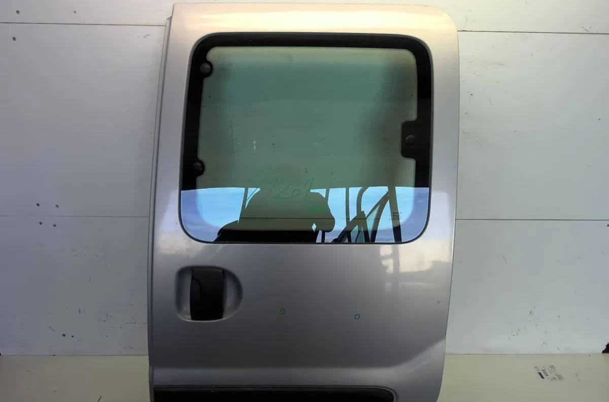 Porte coulissante g Renault KANGOO (KC0-1_) D 65 1.9 (kc0e, kc02, kc0j, kc0n) (1997-2001) occasion