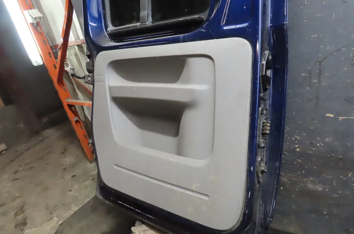 Porte coulissante g VOLKSWAGEN CADDY 2007 occasion