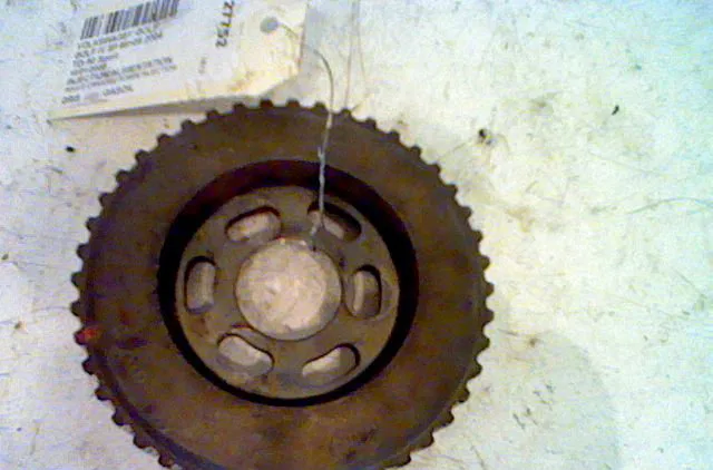 Poulie crantee pompe injection VOLKSWAGEN GOLF IV 2000 occasion