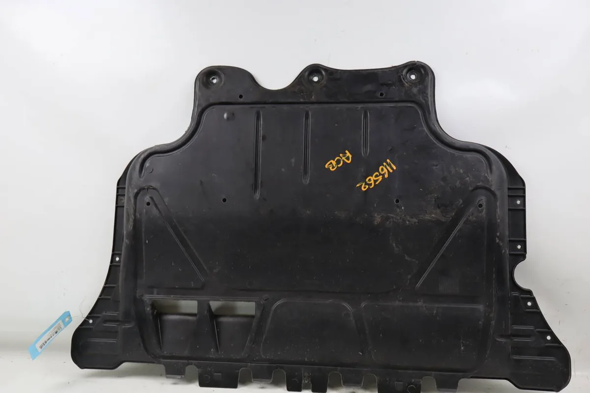 Protection carter huile Skoda OCTAVIA IV Combi (NX5) 1.4 tsi iv (2020) occasion