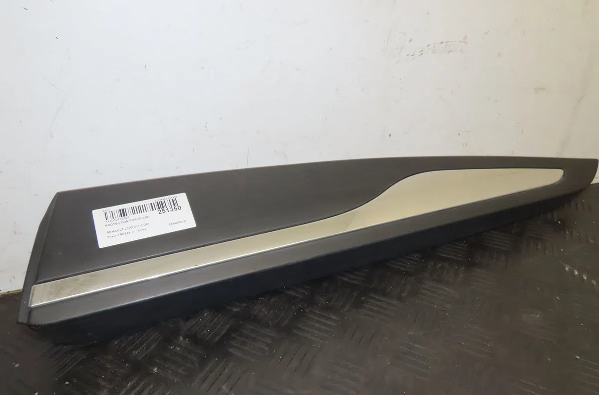 Protection porte arg RENAULT CLIO IV  1.5 DCI 90ch occasion