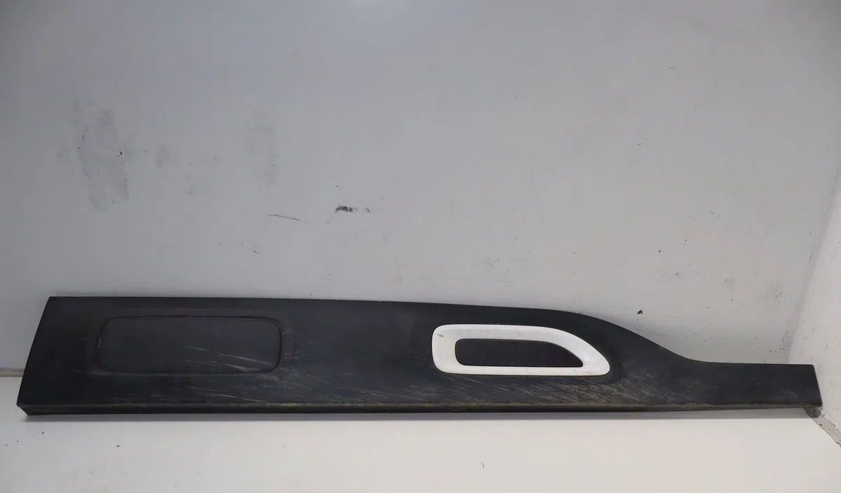 Protection porte avd Citroen C4 CACTUS 1.2 thp 110 (2014) occasion
