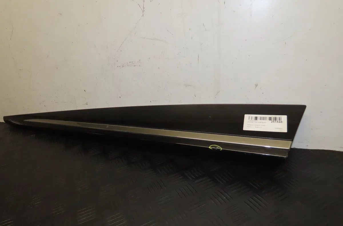 Protection porte avg Renault CLIO IV (BH_) 1.5 dci 90 (2012) 5 portes occasion