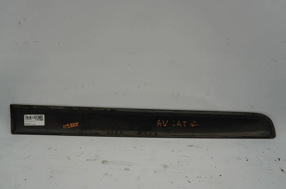 Protection porte avg Suzuki SX4 (EY, GY) 1.6 vvt 4x4 (rw 416) (2009) occasion