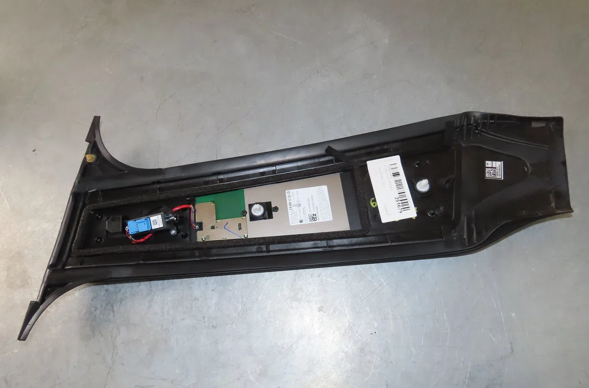 Protection porte avg Tesla MODEL Y (5YJY) Ev (2019) occasion