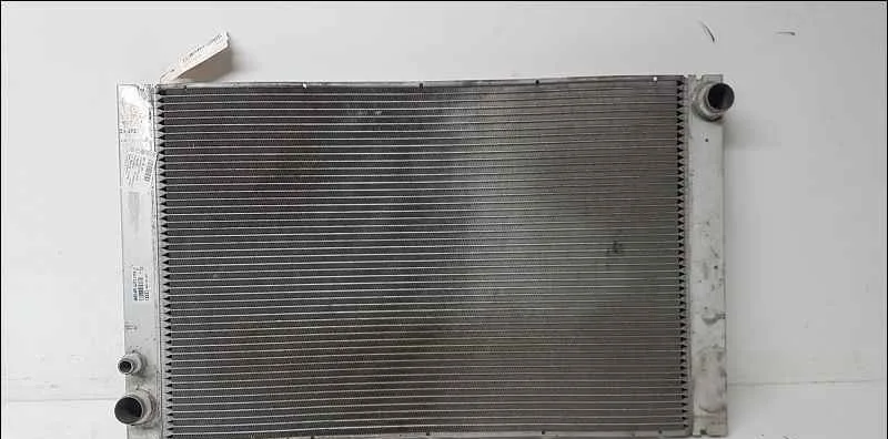 Radiateur AUDI A8 II occasion