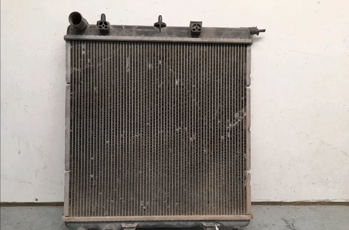 Radiateur Citroen C3 II (SC_) 1.4 hdi 70 (sc8hzc, sc8hr0, sc8hp4) (2009) 5 portes occasion