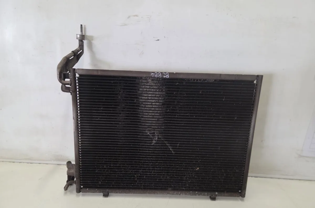 Radiateur - condenseur clim FORD FIESTA 6 PHASE 1 occasion