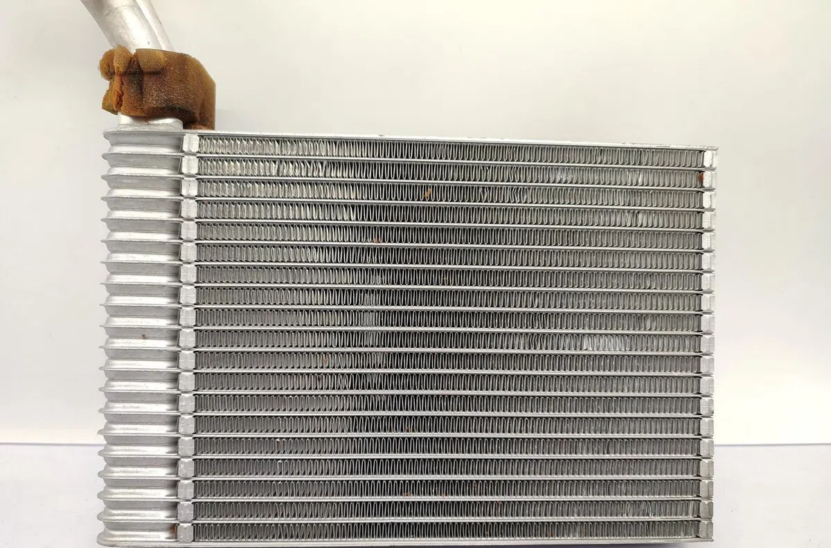 Radiateur de chauffage PEUGEOT 407 PHASE 1 BREAK occasion