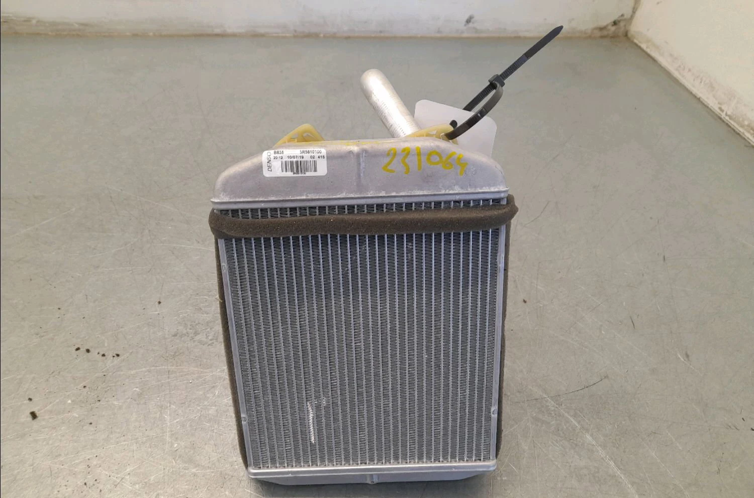 Radiateur de chauffage Renault CLIO IV (BH_) 0.9 tce 90 (2012) 5 portes occasion