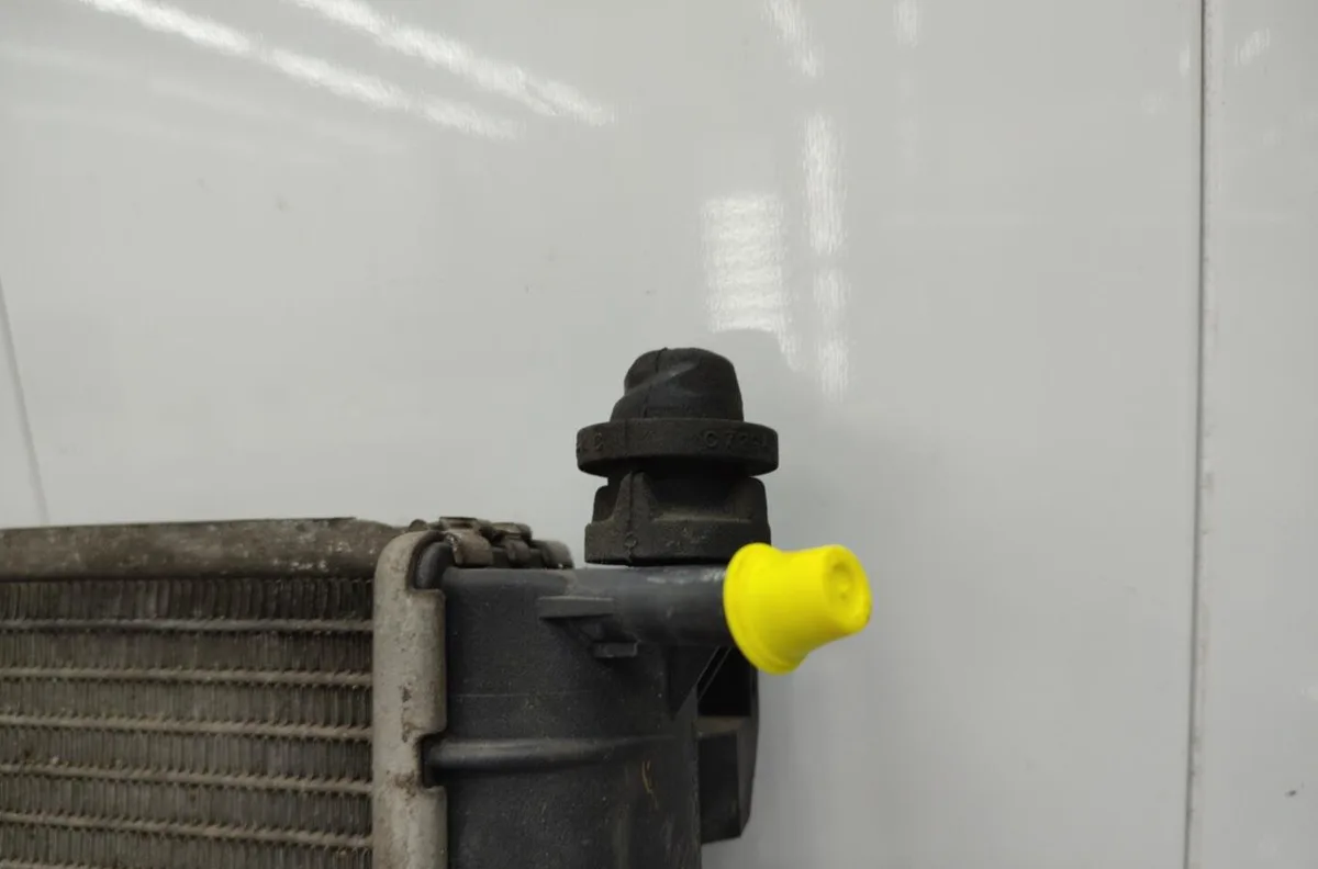 Radiateur FORD FIESTA 4 PHASE 1 occasion
