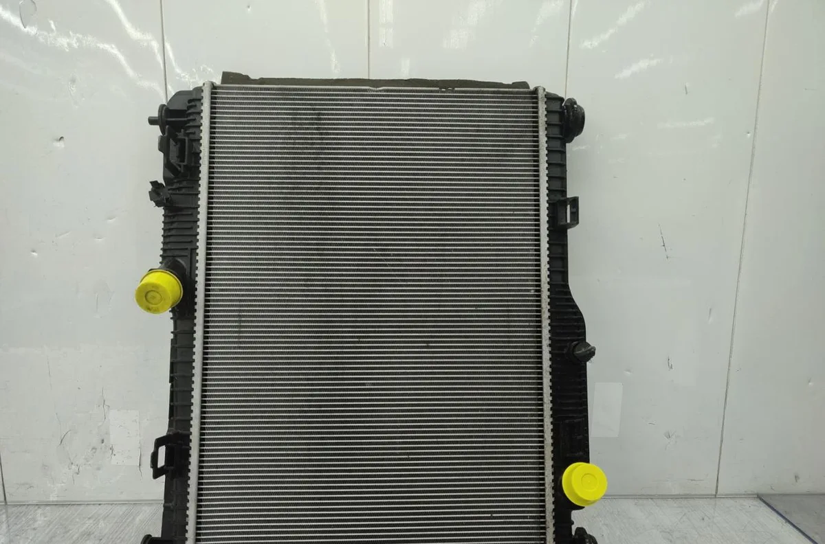 Radiateur FORD FIESTA 7 PHASE 1 occasion