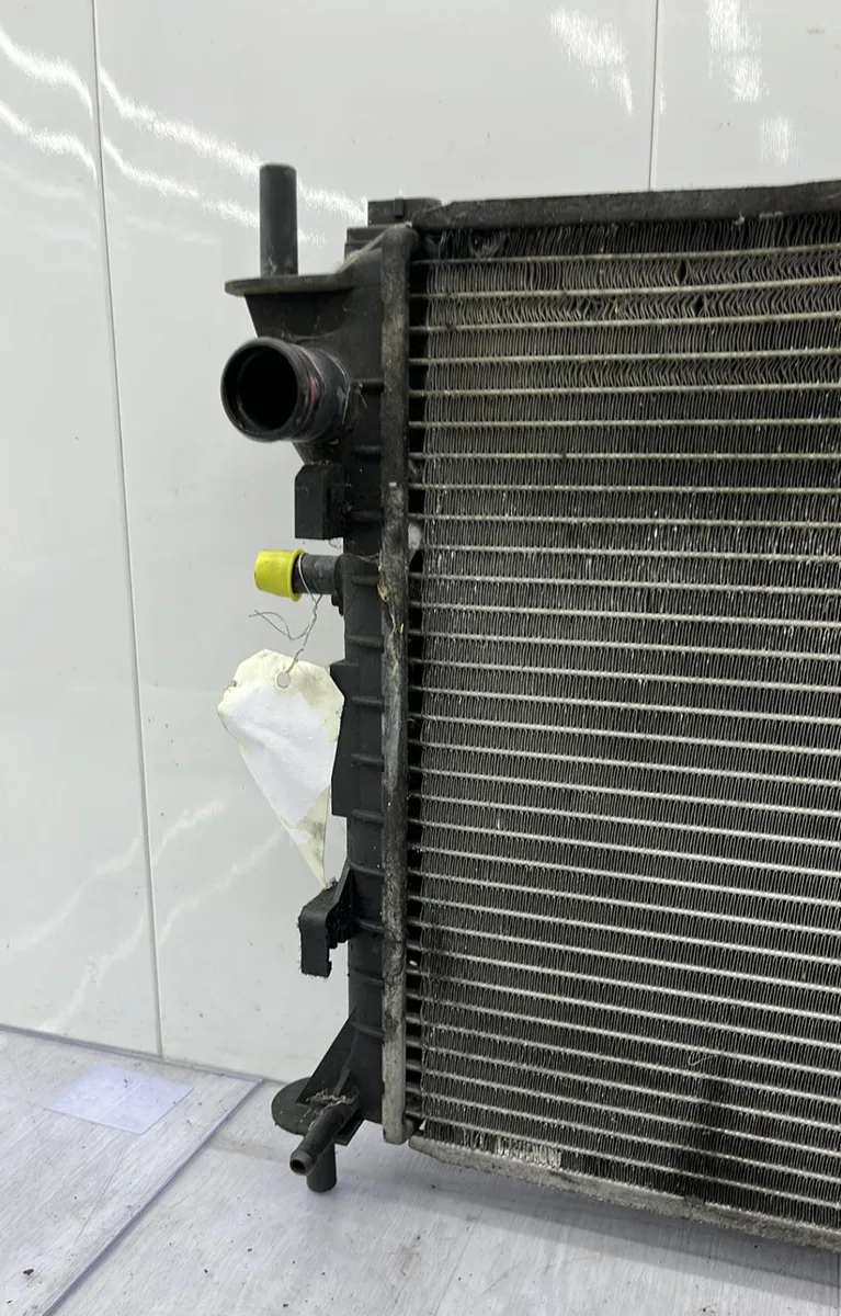 Radiateur FORD FOCUS 1 BREAK occasion
