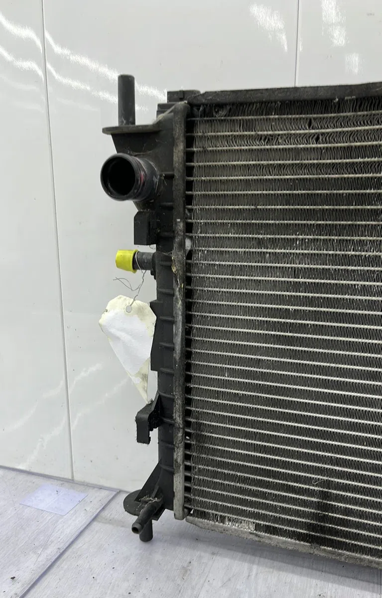 Radiateur FORD FOCUS 1 BREAK occasion